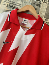 Load image into Gallery viewer, Rare 90’s Vintage Nike Training Top - Made in U.K. Size Medium
