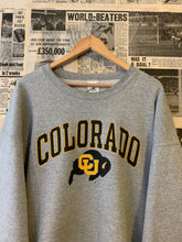 Load image into Gallery viewer, Vintage Sweatshirt USA Colorado Size XXL

